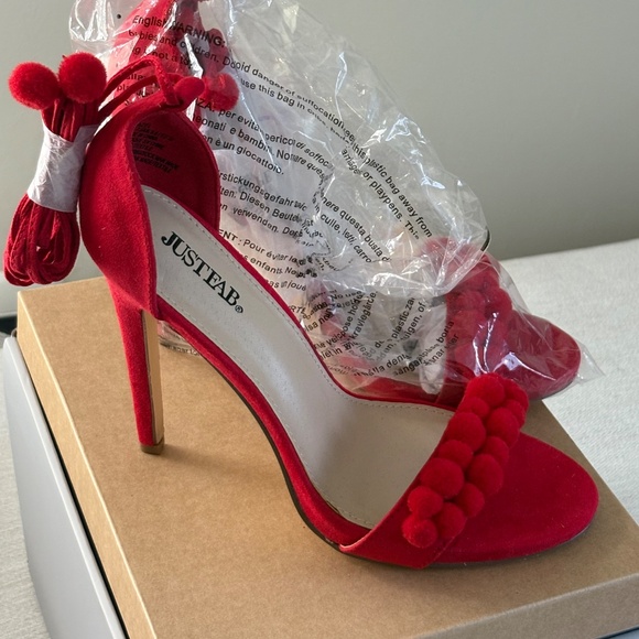 Red Pom Pom Lace-Up Stiletto Heels – Size 7.5 - Picture 2 of 7
